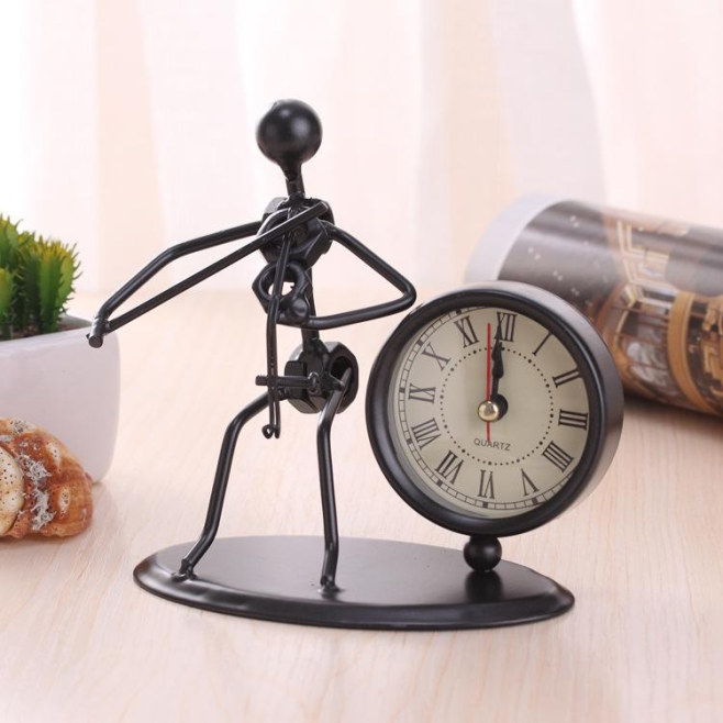 Horloge Rétro En Acier Inoxydable Petite Taille Cadeau D'Anniversaire Originale - www.yonis-shop.com