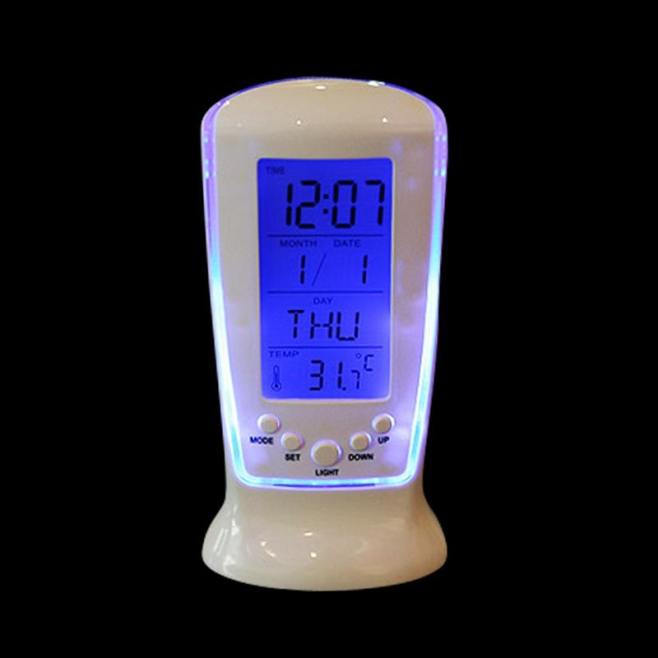 Réveil LED Multifonction Moderne Avec Calendrier Thermomètre Et Alarme Musicale - www.yonis-shop.com