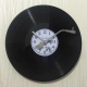 Horloge Murale Vintage En Vinyle 12 Pouces Avec Chiffres Colorés Design Rétro Silencieux Pour Décoration Intérieure - www.yon...