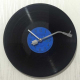 Horloge Murale Vintage En Vinyle 12 Pouces Avec Chiffres Colorés Design Rétro Silencieux Pour Décoration Intérieure - www.yon...