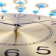 Horloge Murale Paon Créative Silencieuse Décoration Unique Pour Salon Chambre Bureau Restaurant Bar En Fer 60cm Or - www.yoni...