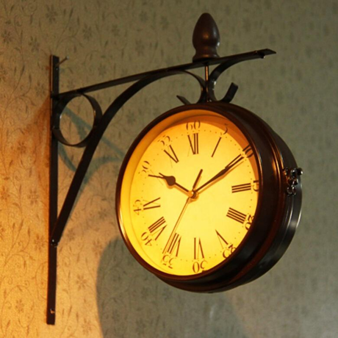 Horloge Murale Rétro Double Face En Fer Design Vintage Silencieux Anti-Buée Anti-Poussière 8 Pouces - www.yonis-shop.com