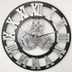 Horloge Murale Ronde Rétro en Bois Style Antique avec Chiffres Romains 58cm Argentée - www.yonis-shop.com
