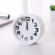 Réveil Analogique Silencieux À Quartz Blanc Rond Lumineux À Piles Format Compact 9,2 Cm - www.yonis-shop.com