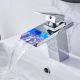 Robinet Cascade De Salle De Bains LED Eau Chaude Et Froide Température Réglable Trois Voyants - www.yonis-shop.com