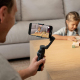Stabilisateur Smartphone 3 Axes Pour Vidéo Avec Rotation 360° Perche Et Trépied Intégrés Autonomie 10 Heures - www.yonis-shop...