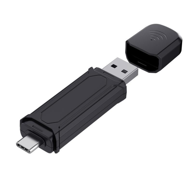 Adaptateur CarPlay Filaire Vers Sans Fil Pour iPhone Connexion WiFi 2.4G 5G Stable Plug And Play Compact - www.yonis-shop.com