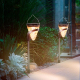 Lampe Solaire De Jardin LED À Piquet Et Murale 16 LED Lumière Blanche Ou Chaude Autonomie 8 À 10 Heures - www.yonis-shop.com