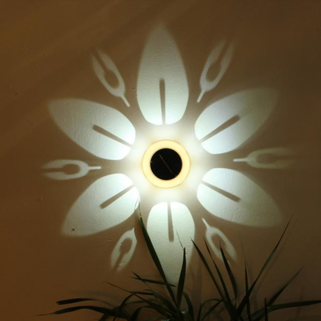 Lampe Solaire Extérieure LED Murale Ou À Poser Motif Floral Lumière Blanche IP44 Autonomie 6 À 8 H - www.yonis-shop.com