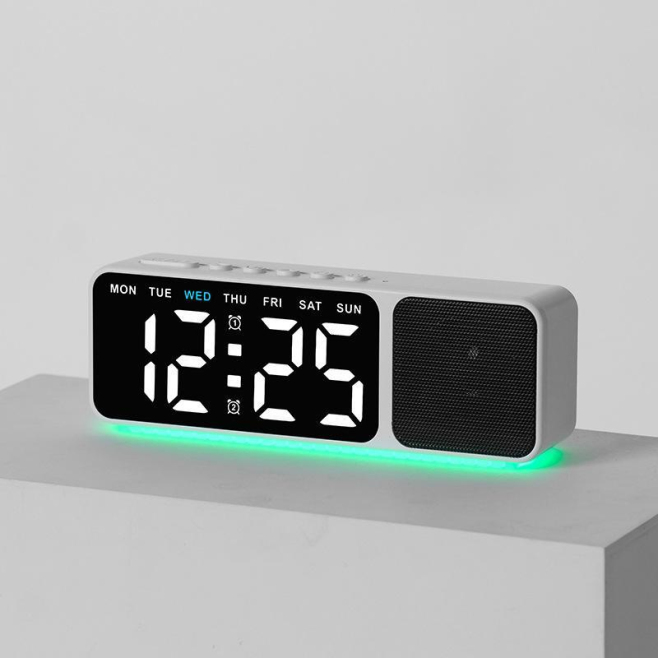 Réveil Bluetooth Avec Enceinte Sans Fil Veilleuse Multicolore Grand Écran LED Doubles Alarmes Et Date - www.yonis-shop.com