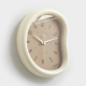 Horloge Murale Silencieuse Design Minimaliste Crème Pour Salon Chambre Ou Bureau Avec Relief 3D En MDF 30 x 26 cm