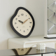 Horloge Murale Silencieuse À Quartz Design Irrégulier 3D Avec Pendule Oscillante Pour Salon - www.yonis-shop.com