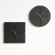 Horloge Murale Décorative Silencieuse Avec Cadran Géométrique Aiguilles En Noyer Et Pose Sans Perçage - www.yonis-shop.com