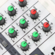 Table de Mixage Audio 4 Canaux avec Effets USB et Alimentation Phantom 48V - www.yonis-shop.com