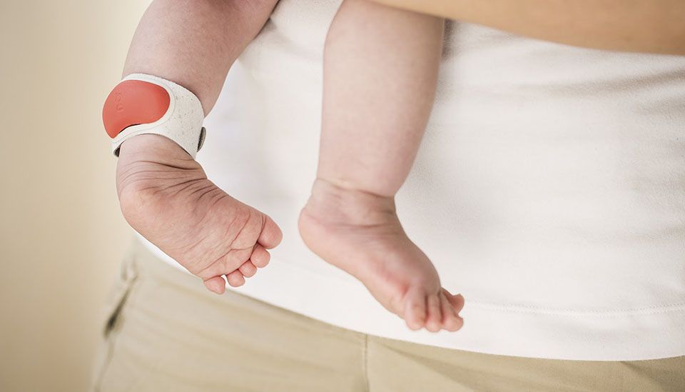 Bracelet connect&eacute; pour b&eacute;b&eacute;