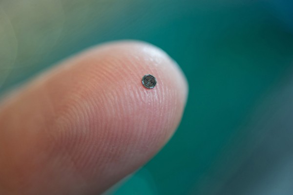 Camera espion dans le domaine médical : 1.5 millimètres Camera espion dans le domaine médical : 1.5 millimètres