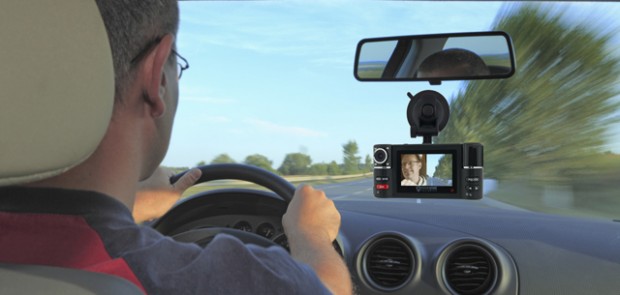 Dispositif camera embarqu&eacute;e voiture
